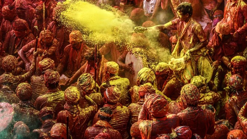 The Ultimate Guide for a Safe Holi