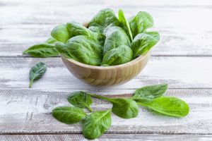 spinach nutritious low-sugar vegetable