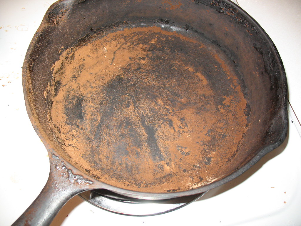 revicing scorched pan with baking soda